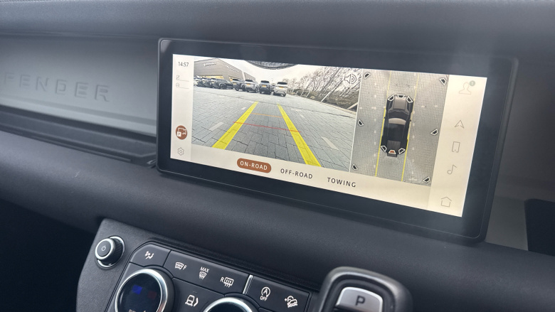 Land Rover Defender 3.0 D250 X-Dynamic SE 110 5dr Auto Diesel Estate